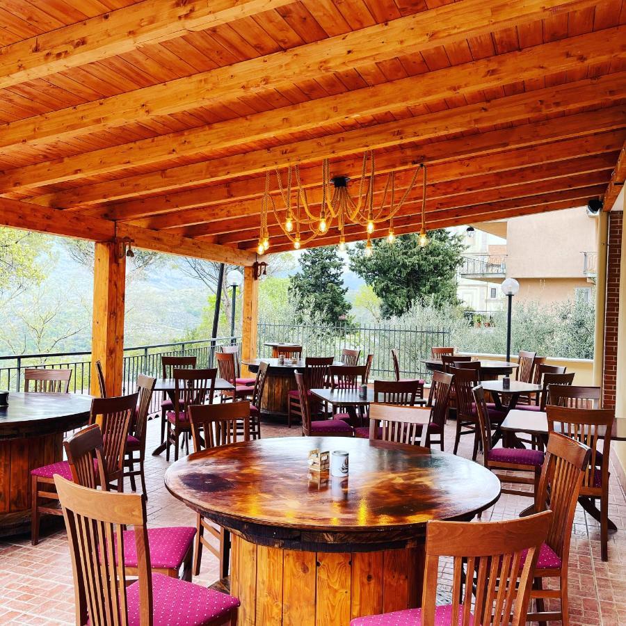 Hotel Divino Bistrot e Relais à Lenola Extérieur photo
